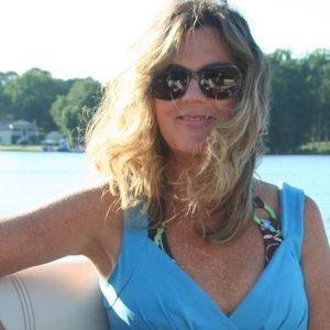 Meet your Posher, Joyce